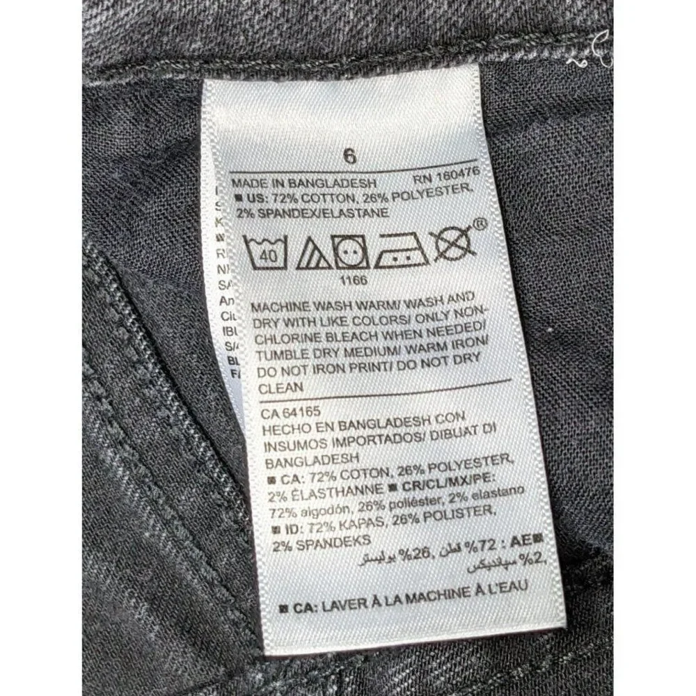 (3/$35) Old Navy Size 6 Pop Icon Skinny High Rise Distressed Black Grey Jeans‎